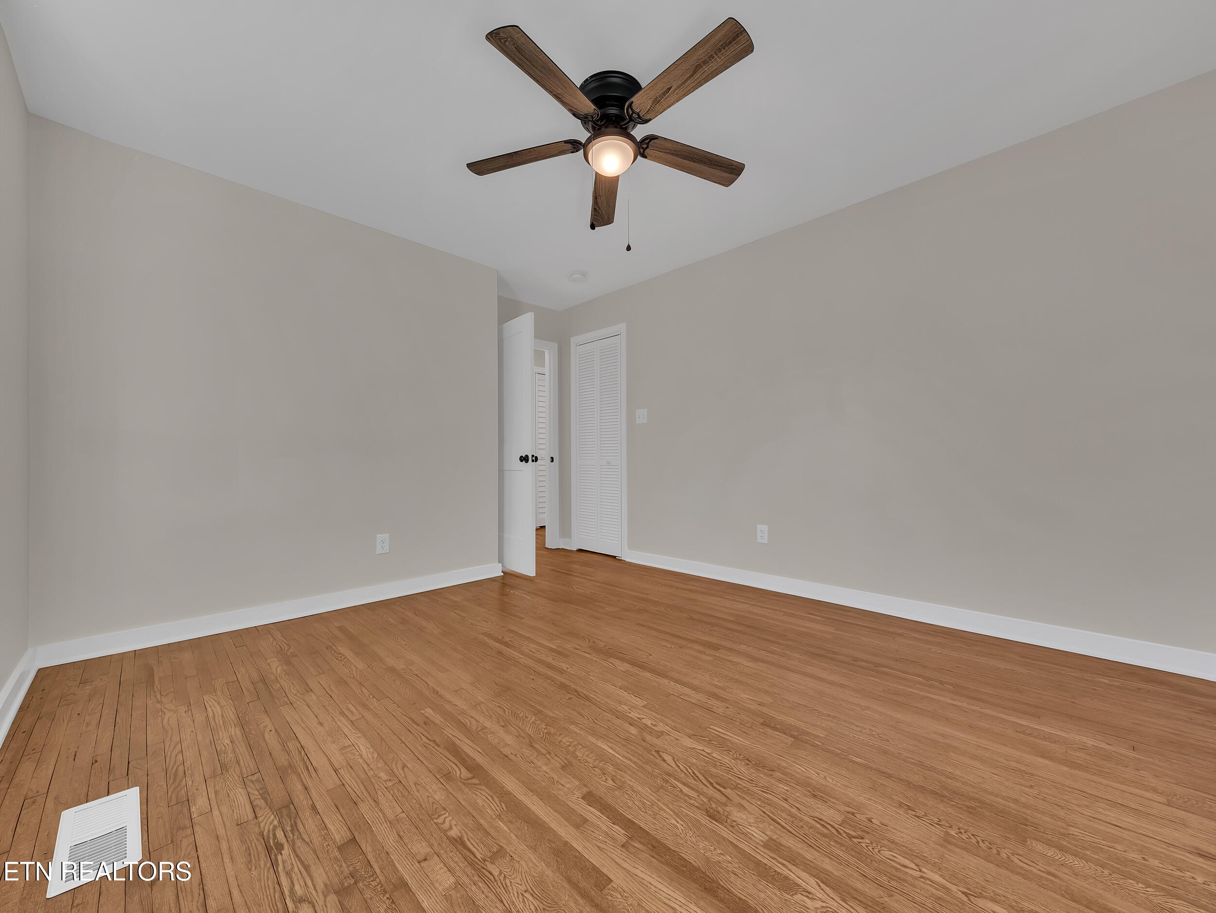 2505 Buffat Mill Road Knoxville, TN 37917 - Photo 21 of 43 20_27