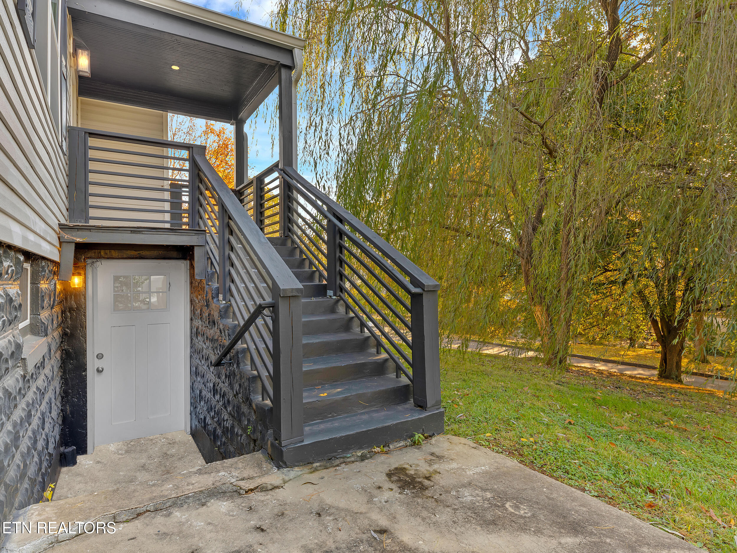 2505 Buffat Mill Road Knoxville, TN 37917 - Photo 25 of 43 23_30