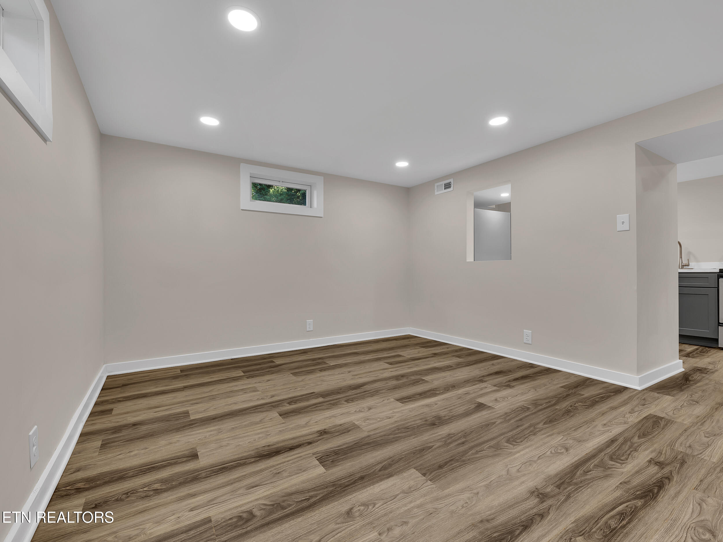 2505 Buffat Mill Road Knoxville, TN 37917 - Photo 31 of 43 28_35