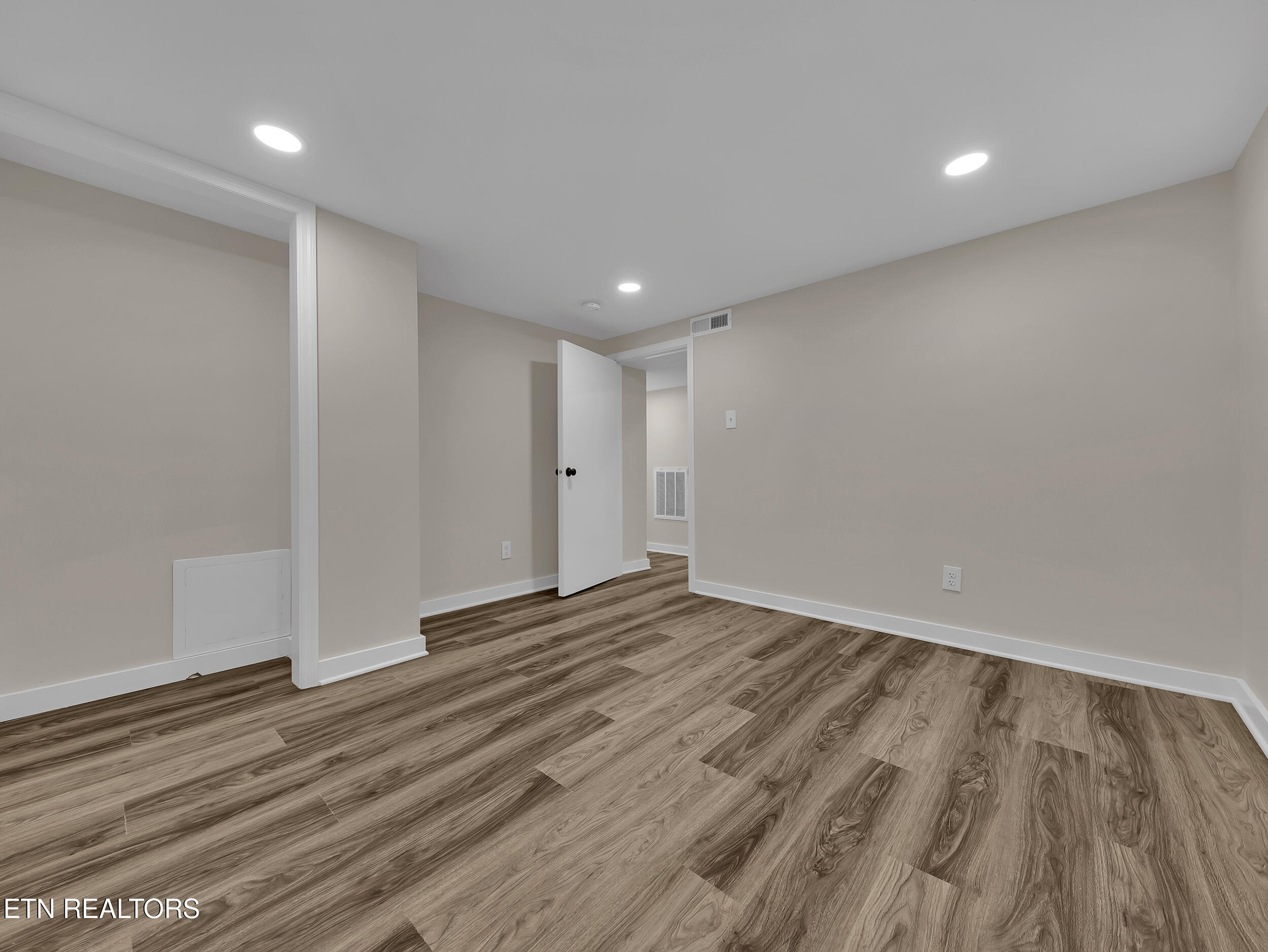 2505 Buffat Mill Road Knoxville, TN 37917 - Photo 35 of 43 32_39