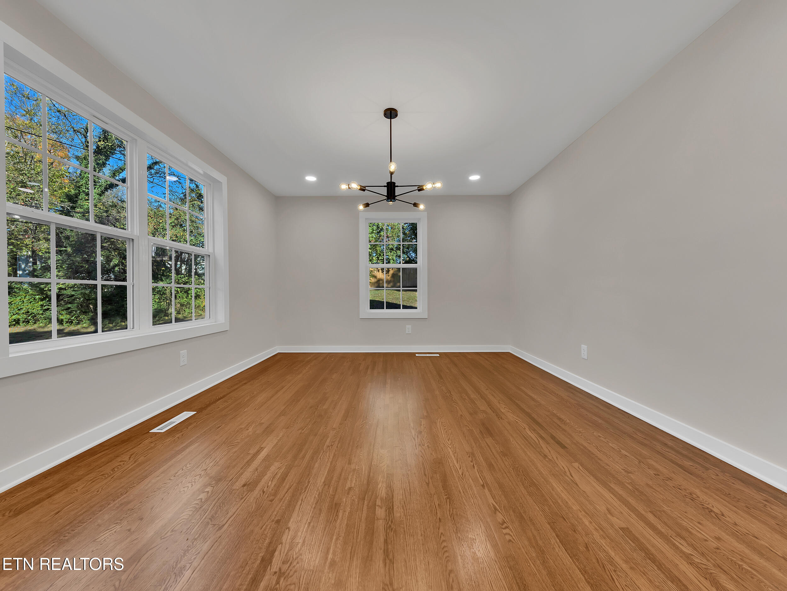 2505 Buffat Mill Road Knoxville, TN 37917 - Photo 9 of 43 10_17