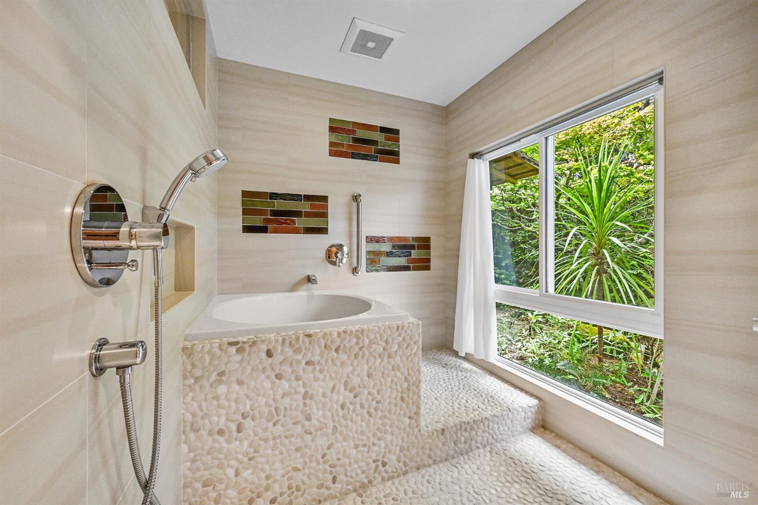 73 Cloud View Road Sausalito, CA 94965 - Photo 34 of 60