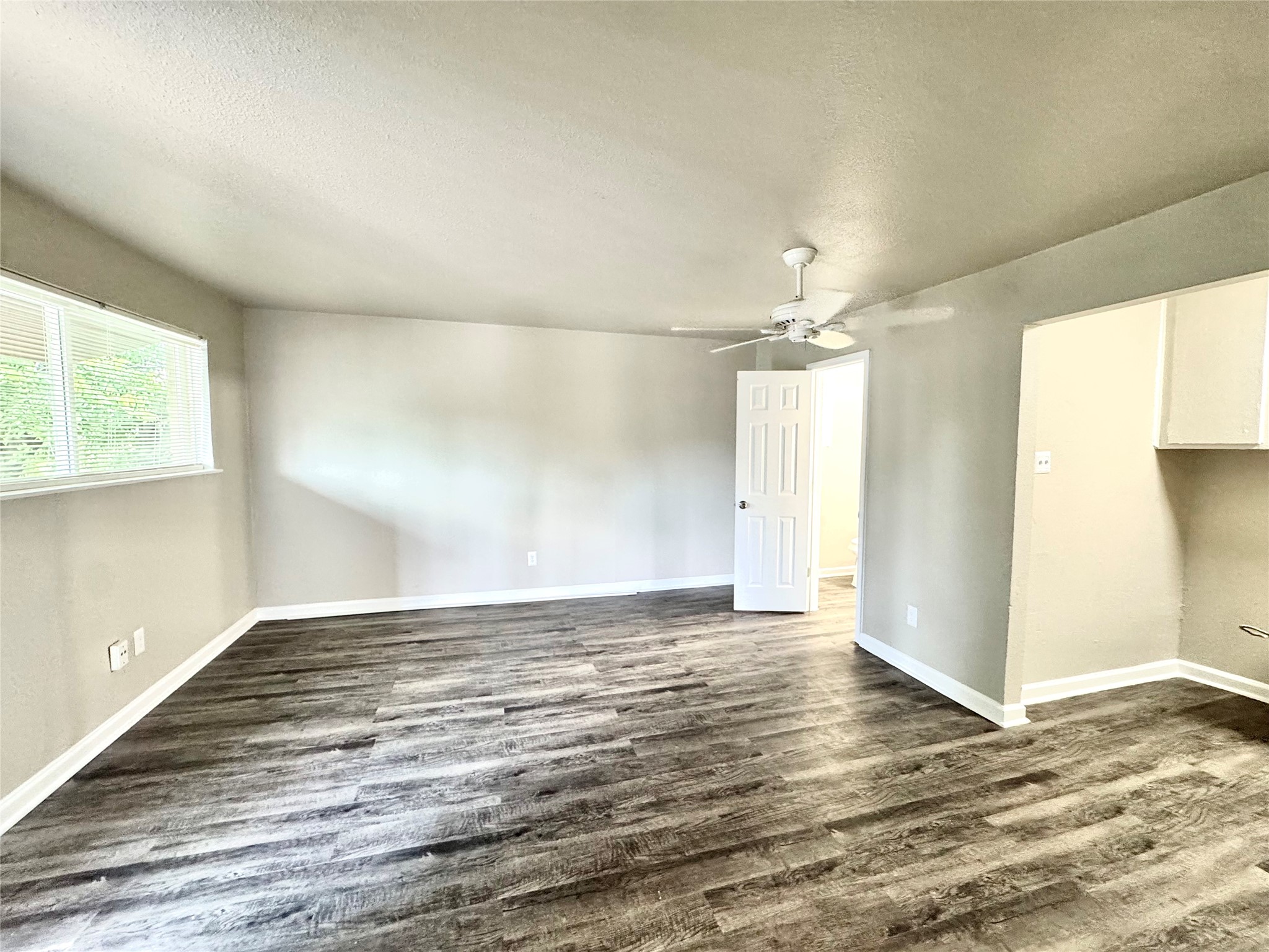 1756 West Main Street, Unit 23 Houston, TX 77098 - Photo 12 of 12