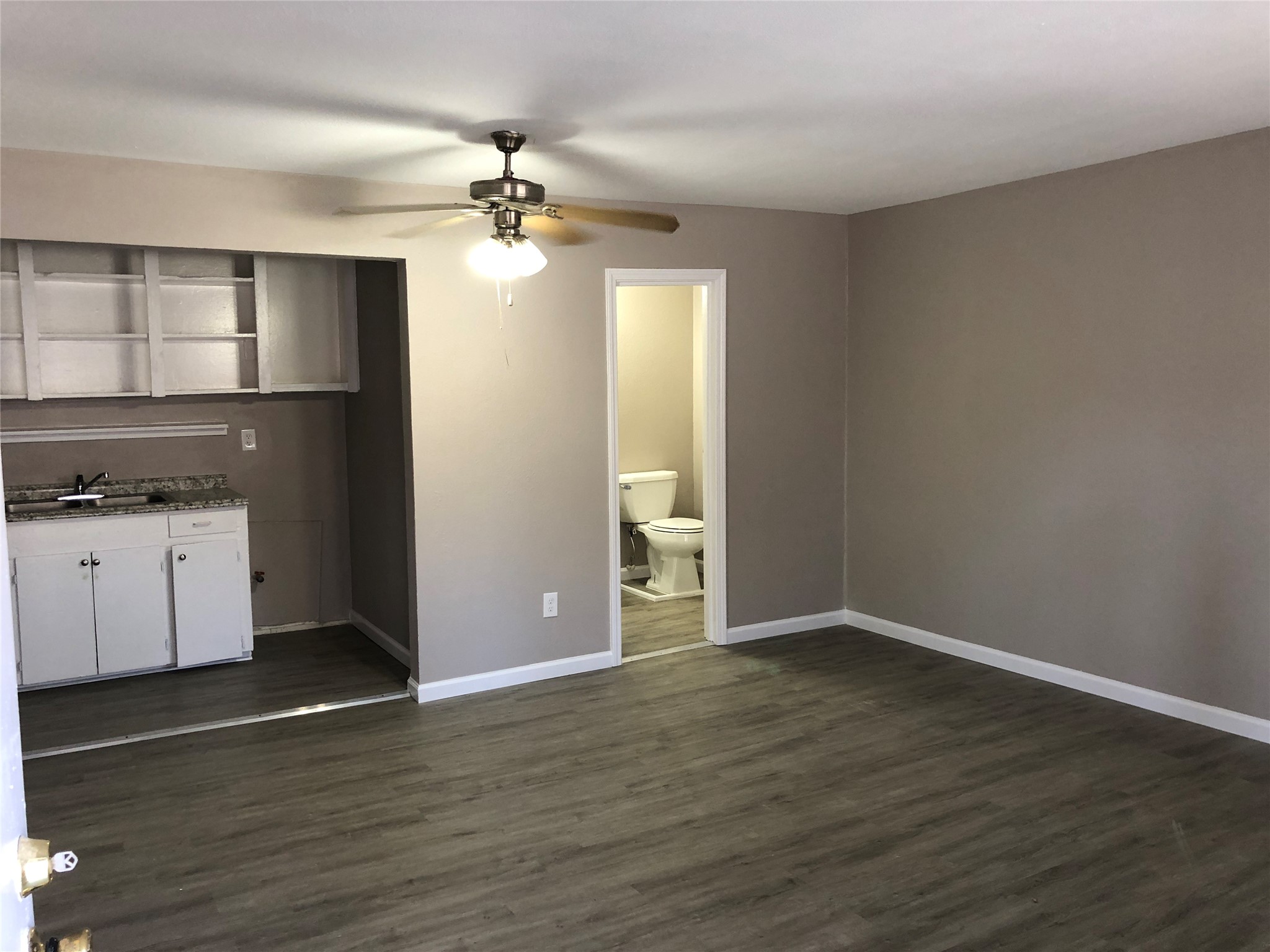 1756 West Main Street, Unit 23 Houston, TX 77098 - Photo 2 of 12