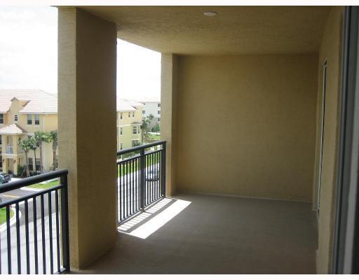 4 Renaissance Way, Unit 203 Boynton Beach, FL 33426 - Photo 8 of 12 Additional Photo