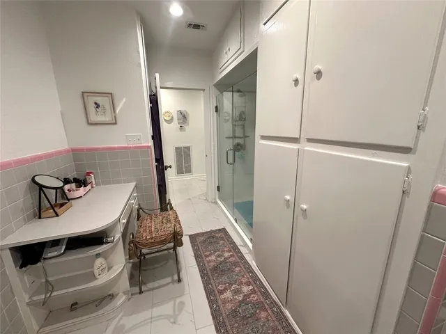 $305,000 | 129 East Crockett Street, La Grange, TX 78945