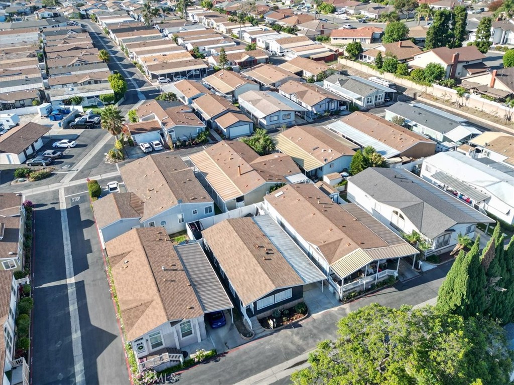 201 Rd Runner Lane Fountain Valley, CA 92708 - Photo 30 of 31