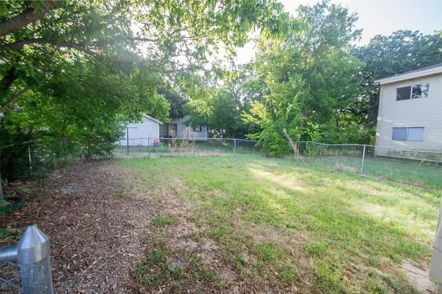 $1,680 | 1101 Collier Street, Denton, TX 76201