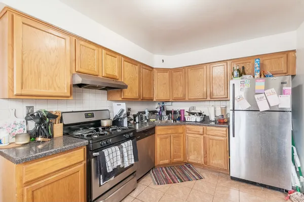 $1,950 | 1324 West Lunt Avenue, Unit 308, Chicago, IL 60626
