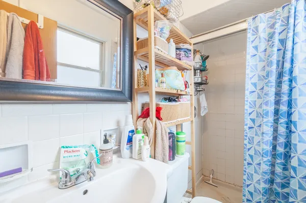 $1,950 | 1324 West Lunt Avenue, Unit 308, Chicago, IL 60626