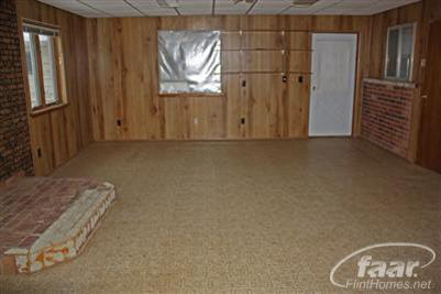 6451 North Seymour Road Flushing, MI 48433 - Photo 11 of 13 20165835-10.JPG