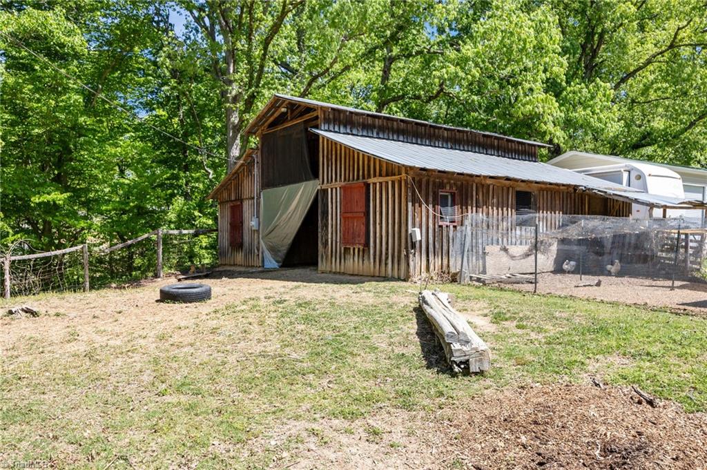 3310 Old Mill Farm Road Lexington, NC 27295 - Photo 7 of 42