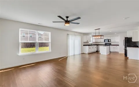 $290,000 | 40 Burnt Oak Road, Port Wentworth, GA 31407