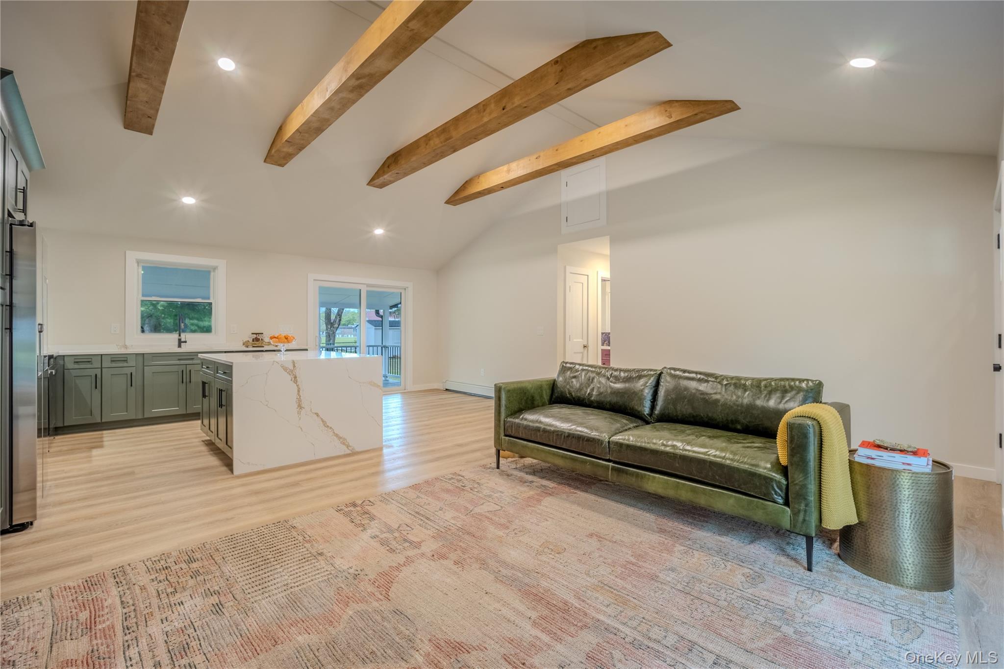 20 Manor Road Rhinebeck, NY 12572 - Photo 4 of 30