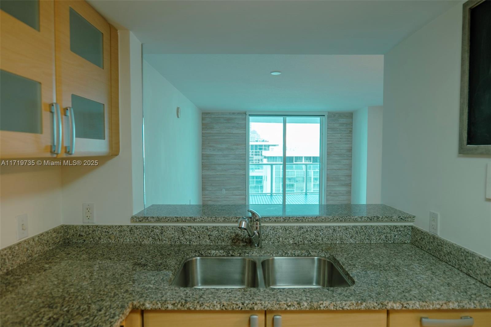2101 Brickell Avenue, Unit 2103 Miami, FL 33129 - Photo 11 of 35