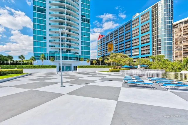 $535,000 | 2101 Brickell Avenue, Unit 2103, Miami, FL 33129
