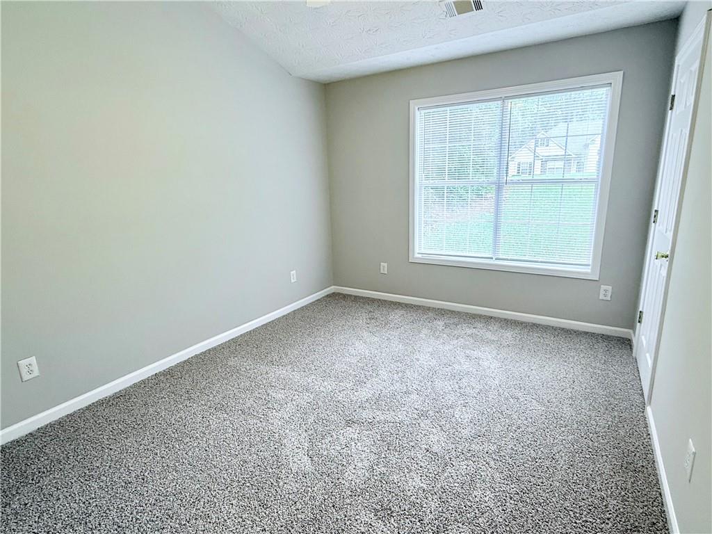 215 Cambridge Way Covington, GA 30016 - Photo 8 of 12
