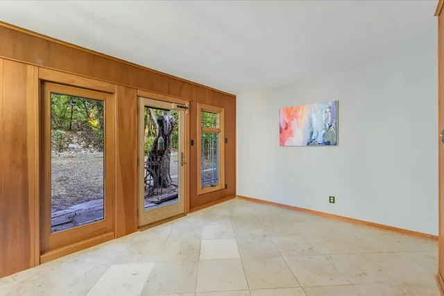 $759,900 | 5723 Highland Hills Drive, Austin, TX 78731