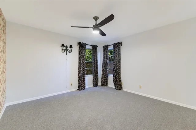 $759,900 | 5723 Highland Hills Drive, Austin, TX 78731