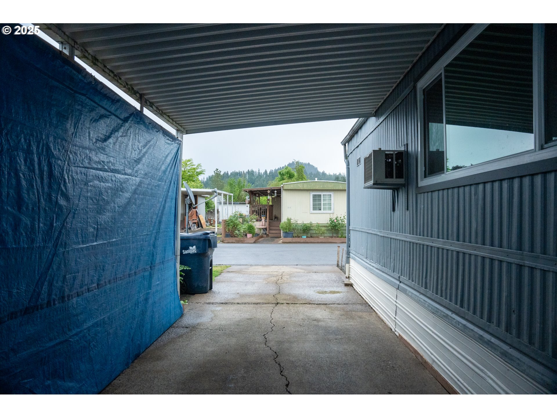 5335 Daisy Street, Unit TL 0130 Springfield, OR 97478 - Photo 10 of 17 a view of a porch
