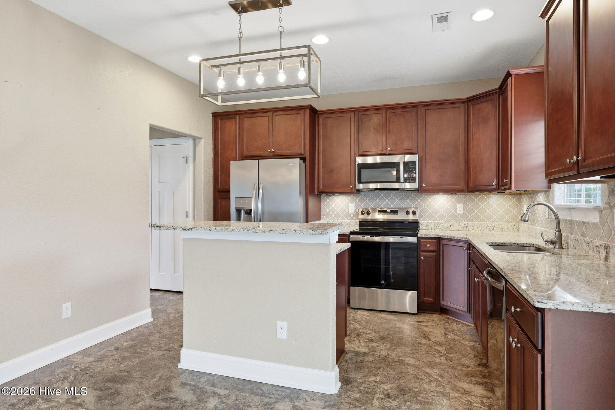 122 Rosedale Drive Moyock, NC 27958 - Photo 11 of 52