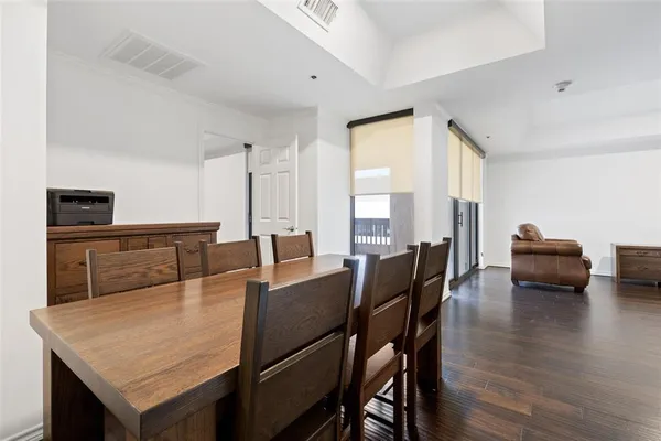 $457,900 | 5909 Luther Lane, Unit 1902, Dallas, TX 75225