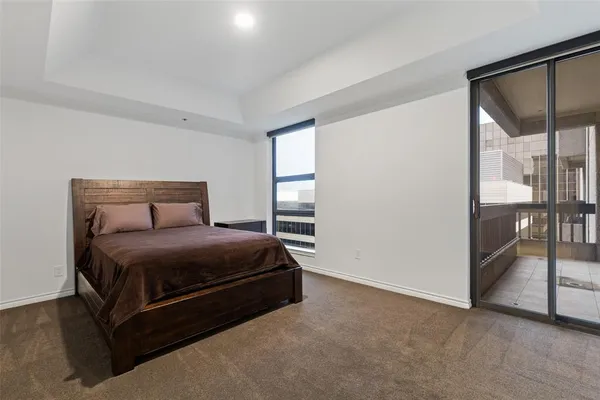 $457,900 | 5909 Luther Lane, Unit 1902, Dallas, TX 75225