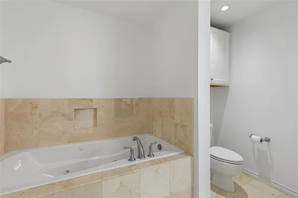 $457,900 | 5909 Luther Lane, Unit 1902, Dallas, TX 75225