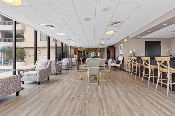 $457,900 | 5909 Luther Lane, Unit 1902, Dallas, TX 75225