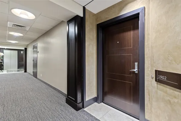 $457,900 | 5909 Luther Lane, Unit 1902, Dallas, TX 75225