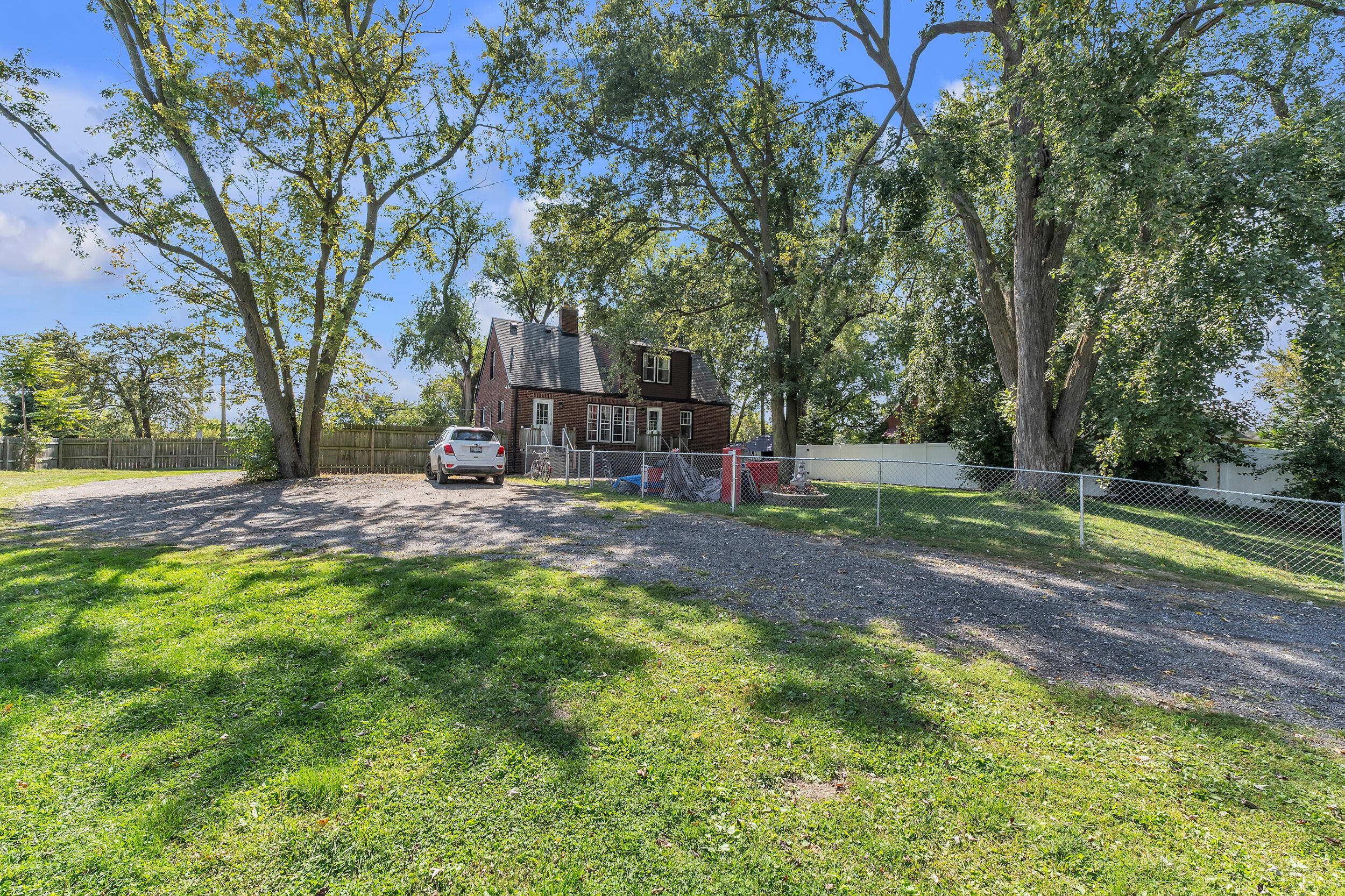38136 Van Born Road Wayne, MI 48184 - Photo 36 of 40 van born-49