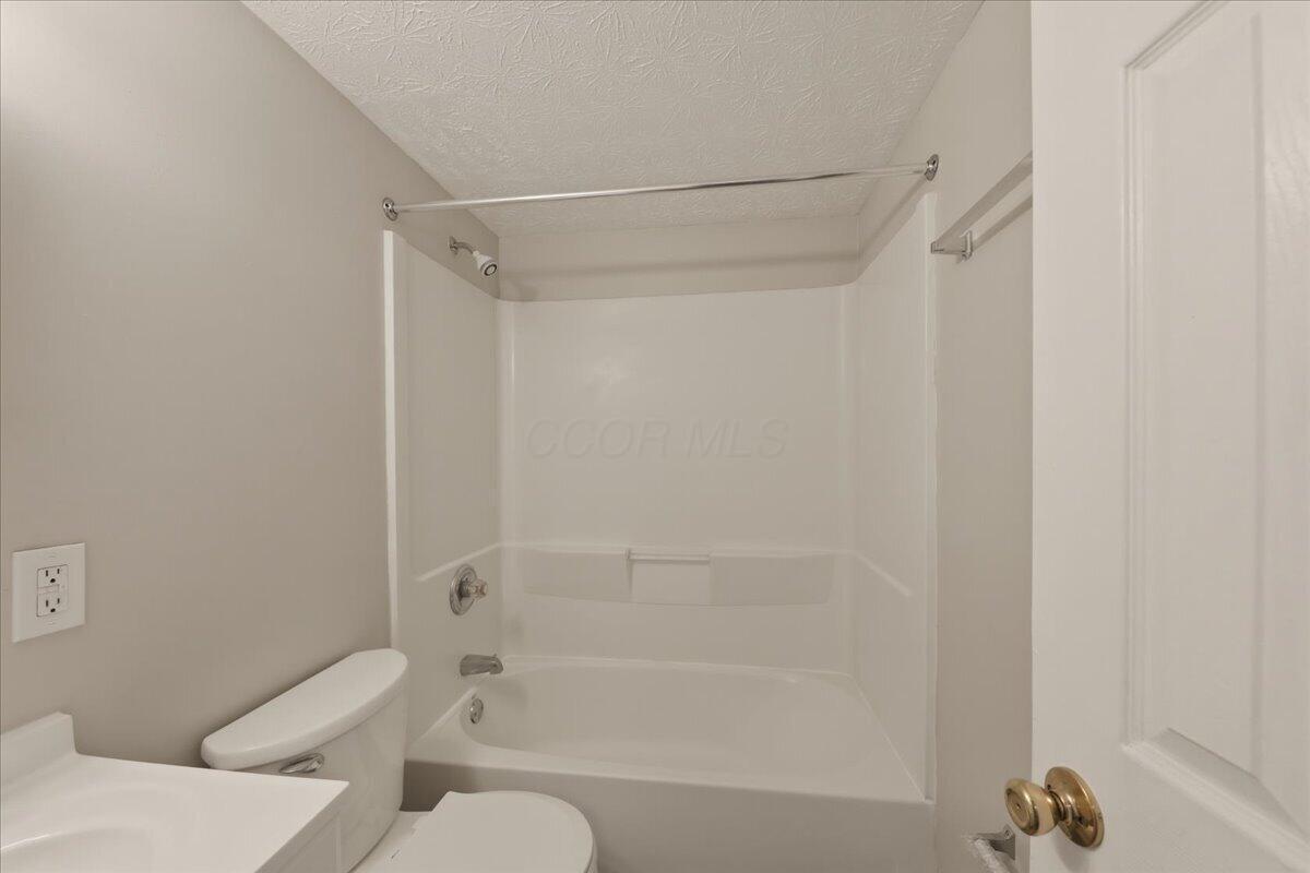 1928 Agler Road Columbus, OH 43224 - Photo 19 of 53 19-Bathroom 2E