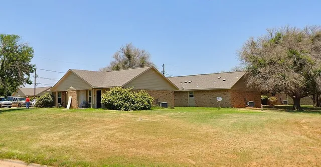 $805 | 1324 East 10th Street, Colorado City, TX 79512