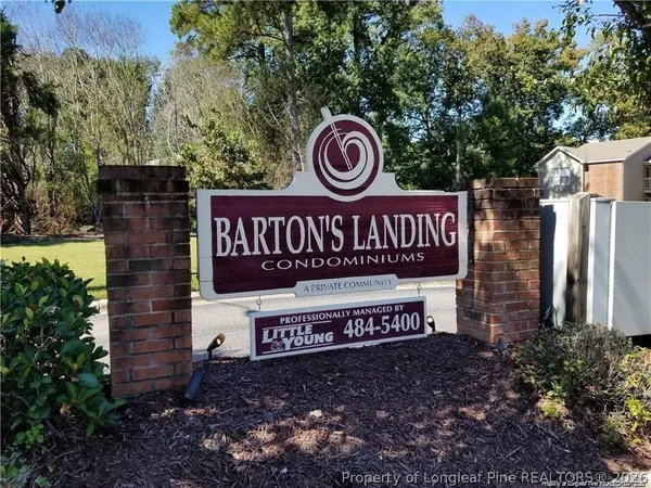 $1,100 | 698 Bartons Landing Place, Unit 5, Fayetteville, NC 28314