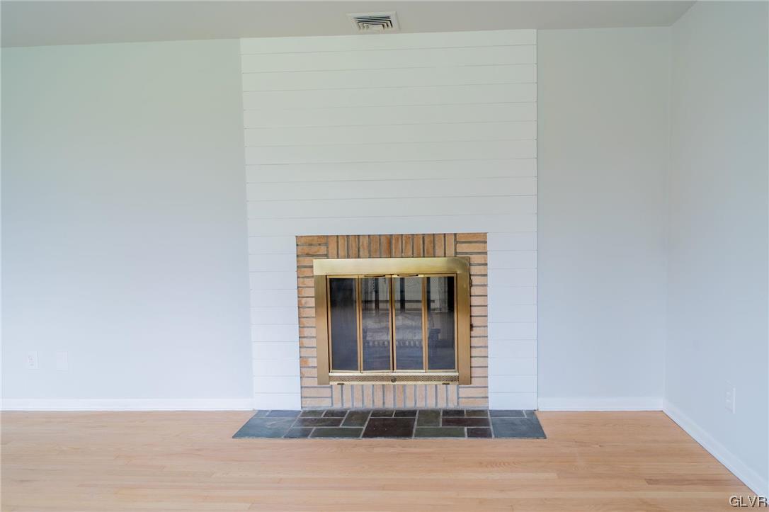 3214 Oakland Road Bethlehem, PA 18020 - Photo 13 of 27 Gallery Image 13