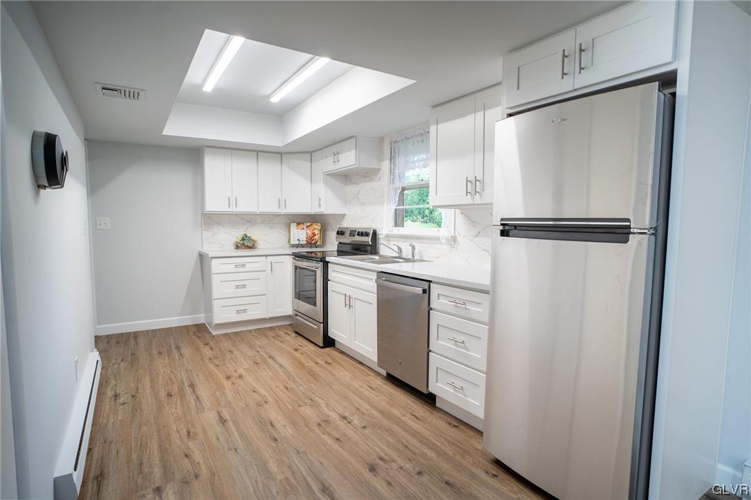 3214 Oakland Road Bethlehem, PA 18020 - Photo 5 of 27 Gallery Image 5