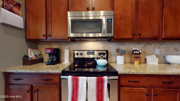 $2,600 | 311 South Brig Drive, Hampstead, NC 28443