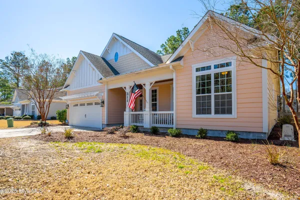 $2,600 | 311 South Brig Drive, Hampstead, NC 28443