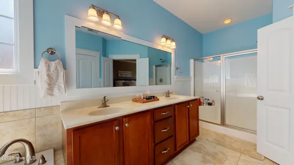 $2,600 | 311 South Brig Drive, Hampstead, NC 28443