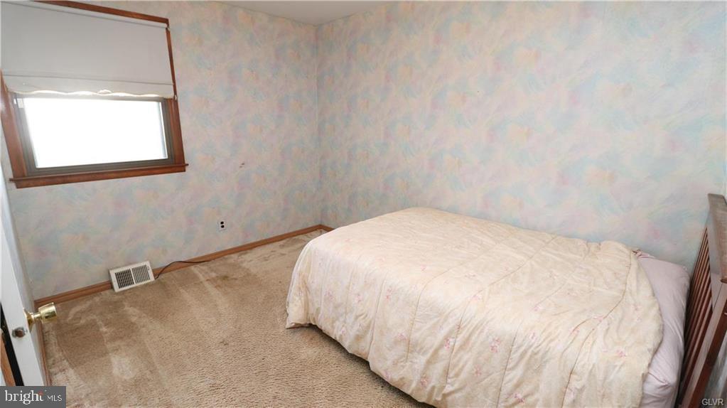 579 Panther Road Warminster, PA 18974 - Photo 8 of 13