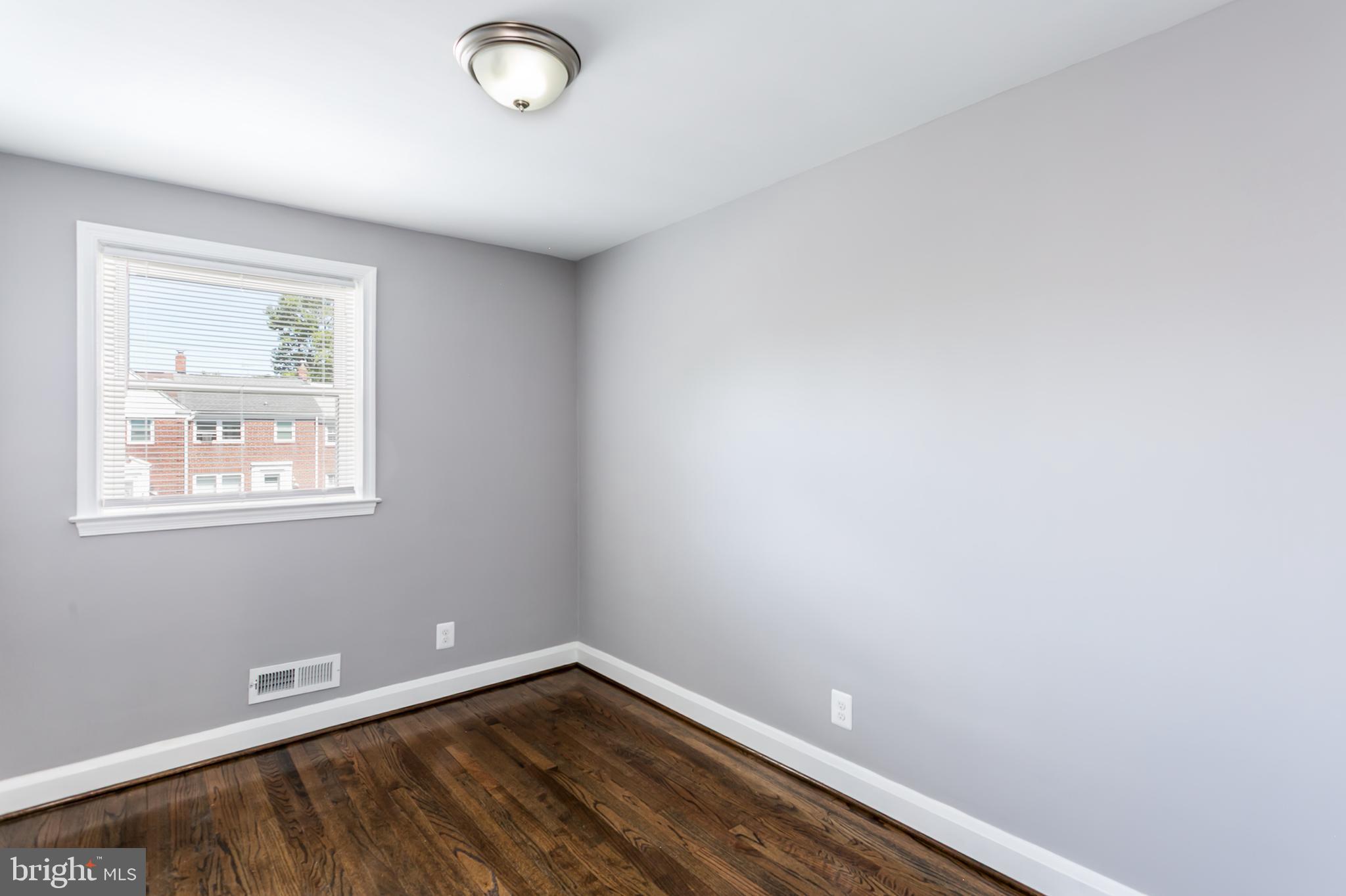 1515 Barrett Road Baltimore, MD 21207 - Photo 17 of 25 Gallery Image 17