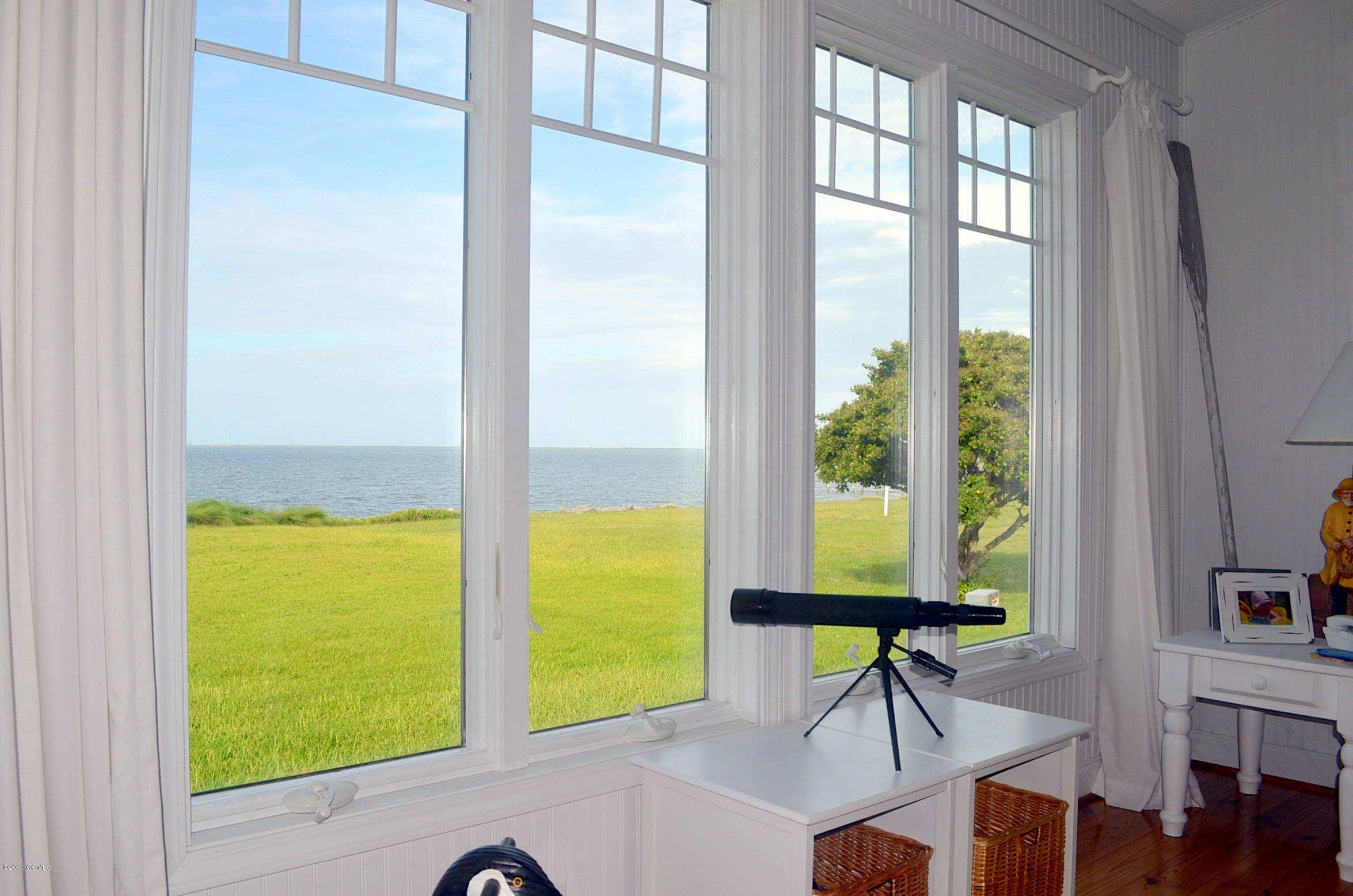 1528 Island Road Harkers Island, NC 28531 - Photo 20 of 79 Great Room View