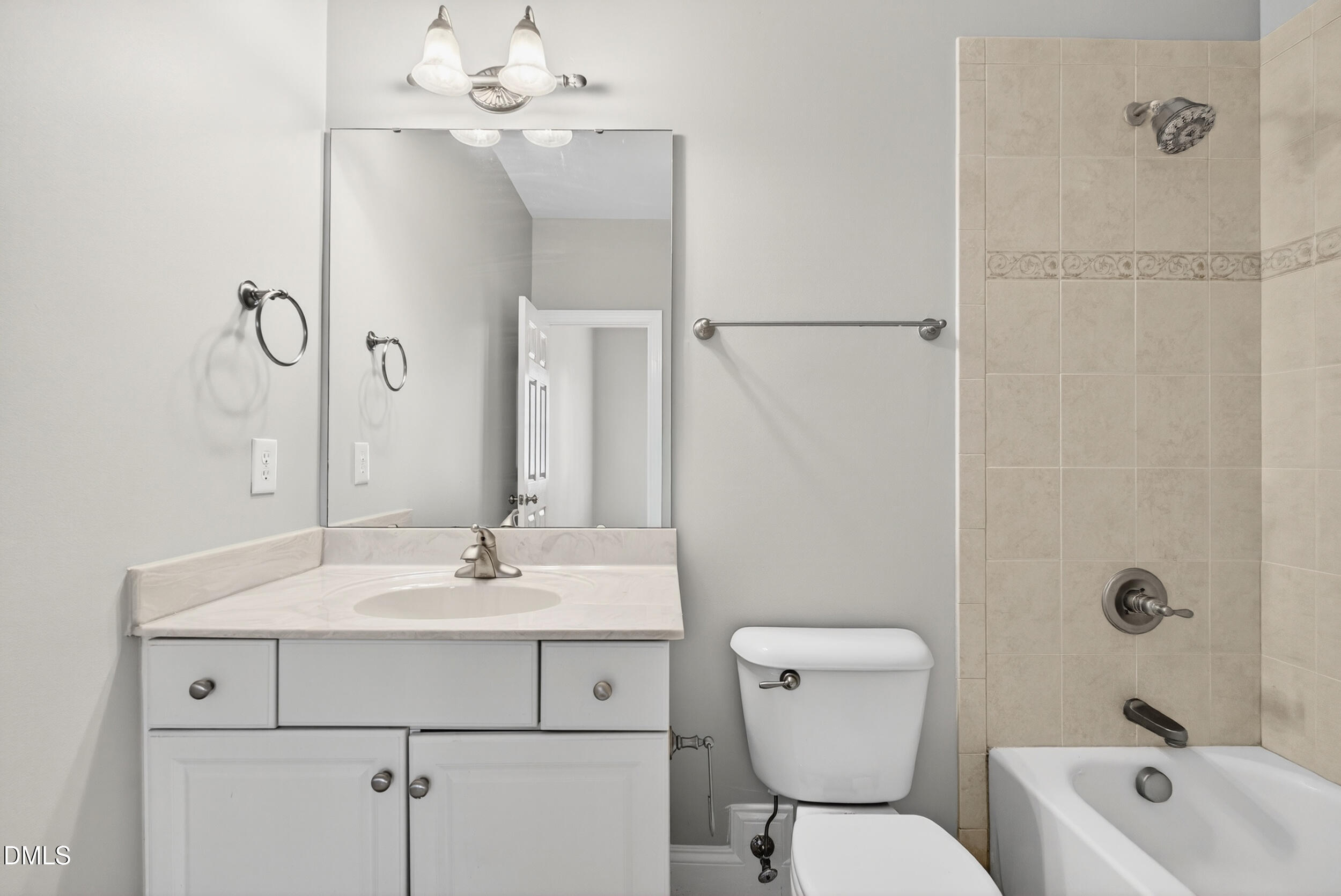 102 Madison Grove Place Cary, NC 27519 - Photo 18 of 27 22_dsc02945