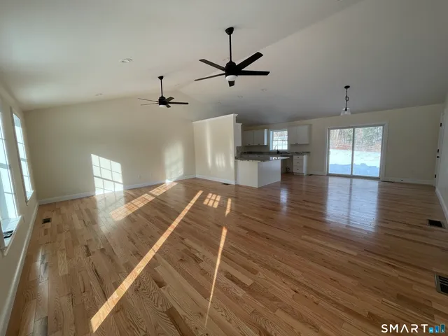 $589,000 | 76 Wauregan Road, Canterbury, CT 06331