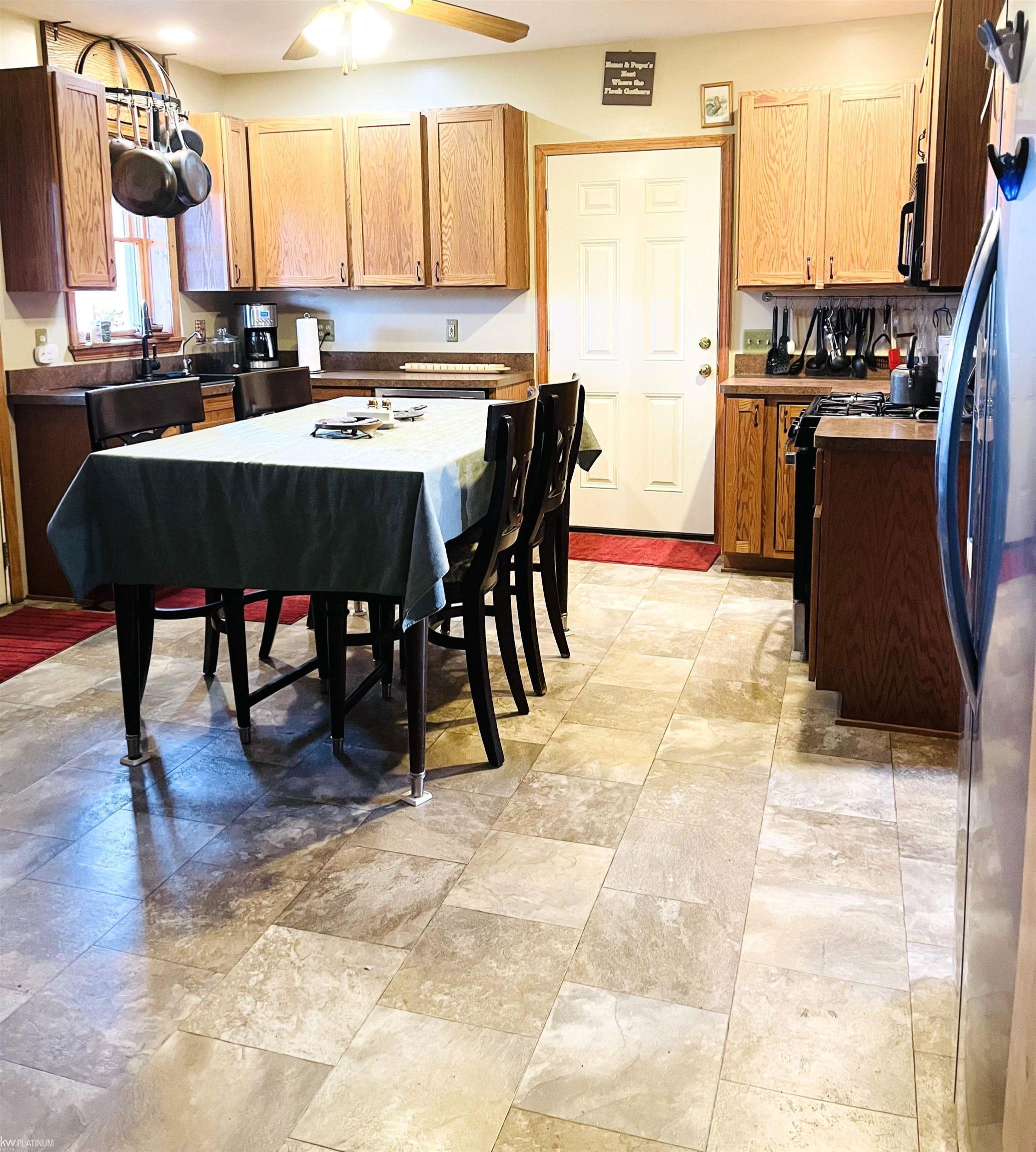 9180 Hill Road Goodells, MI 48027 - Photo 5 of 38 50107725-6.JPG