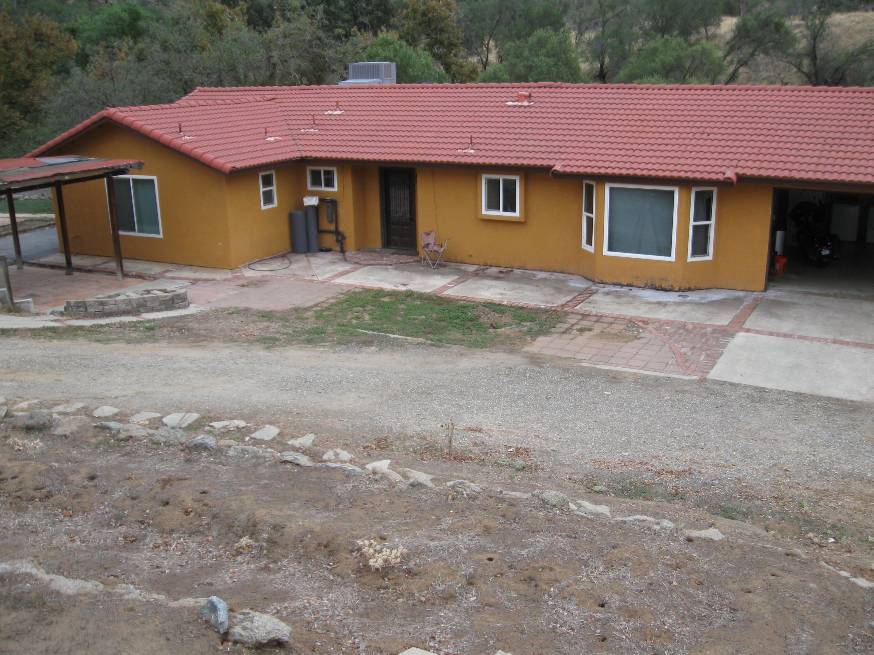 35548 Hummingbird Lane Squaw Valley, CA 93675 - Photo 3 of 33 IMG_4866