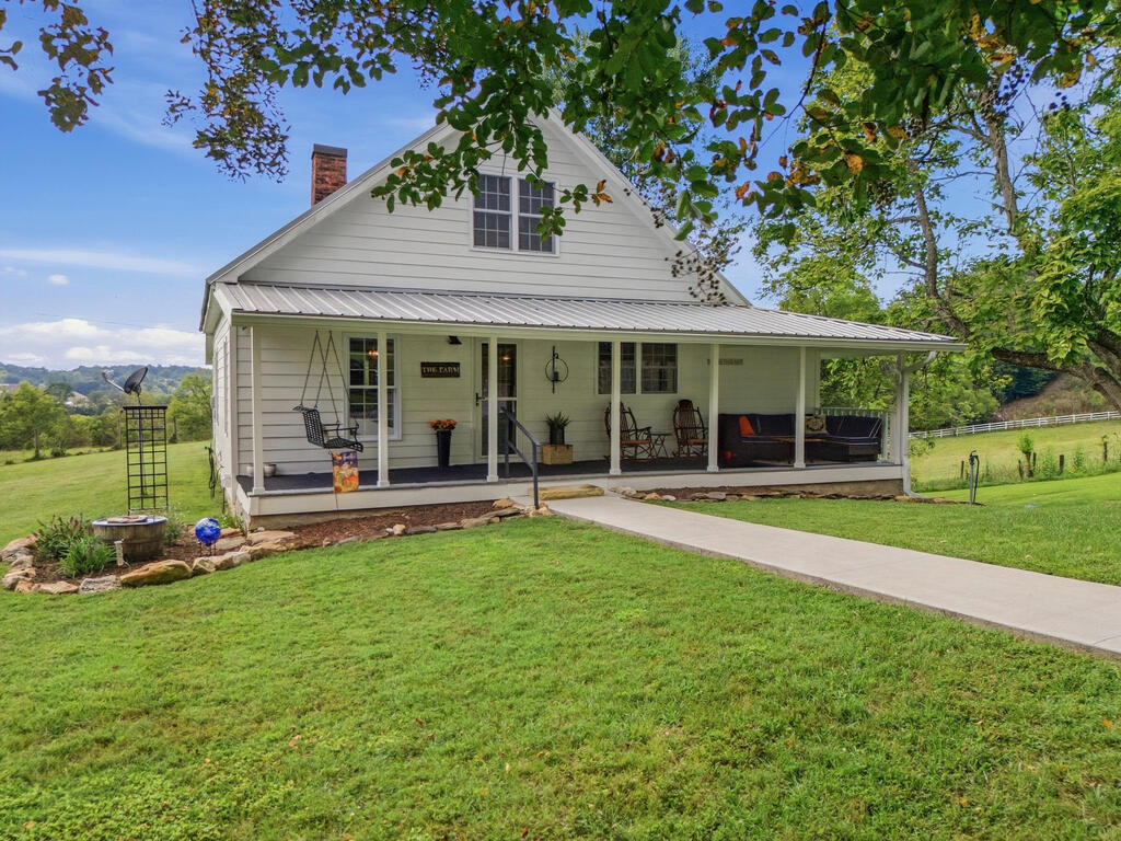 1038 Jarrett Road Hayesville, NC 28904 - Photo 1 of 61 Main View