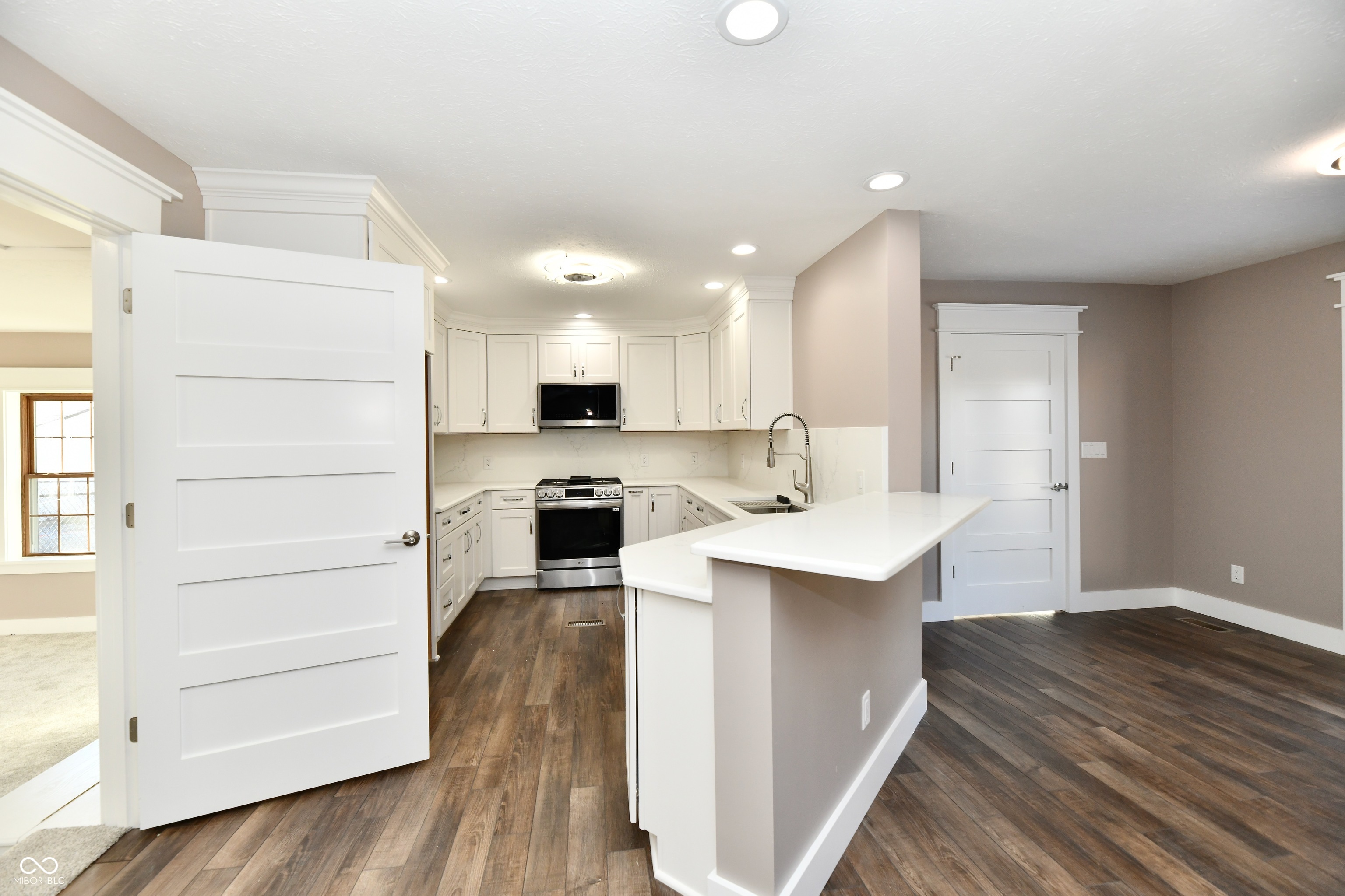 8874 West Old Fort Road Fortville, IN 46040 - Photo 16 of 37