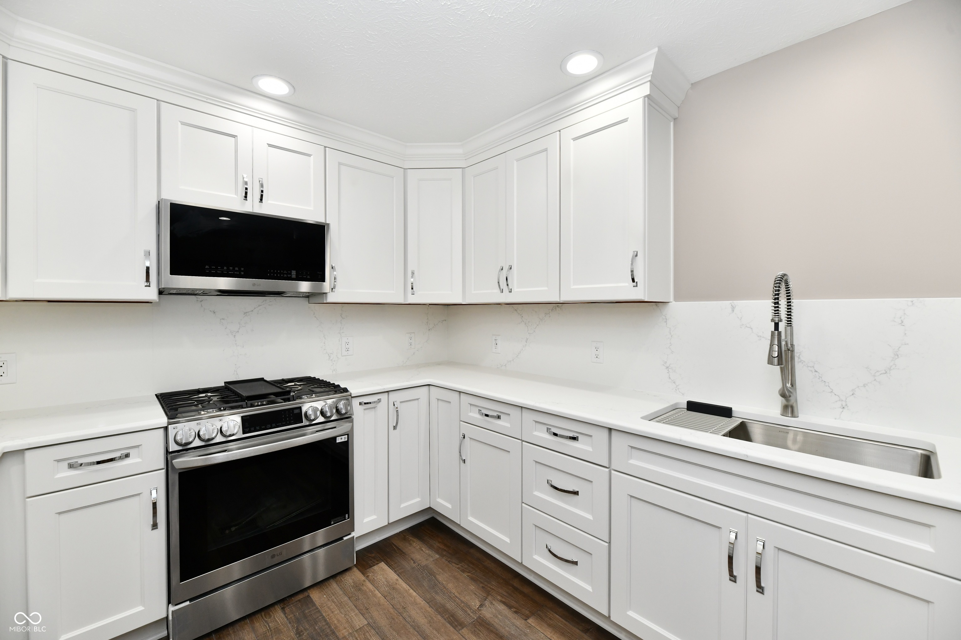 8874 West Old Fort Road Fortville, IN 46040 - Photo 17 of 37