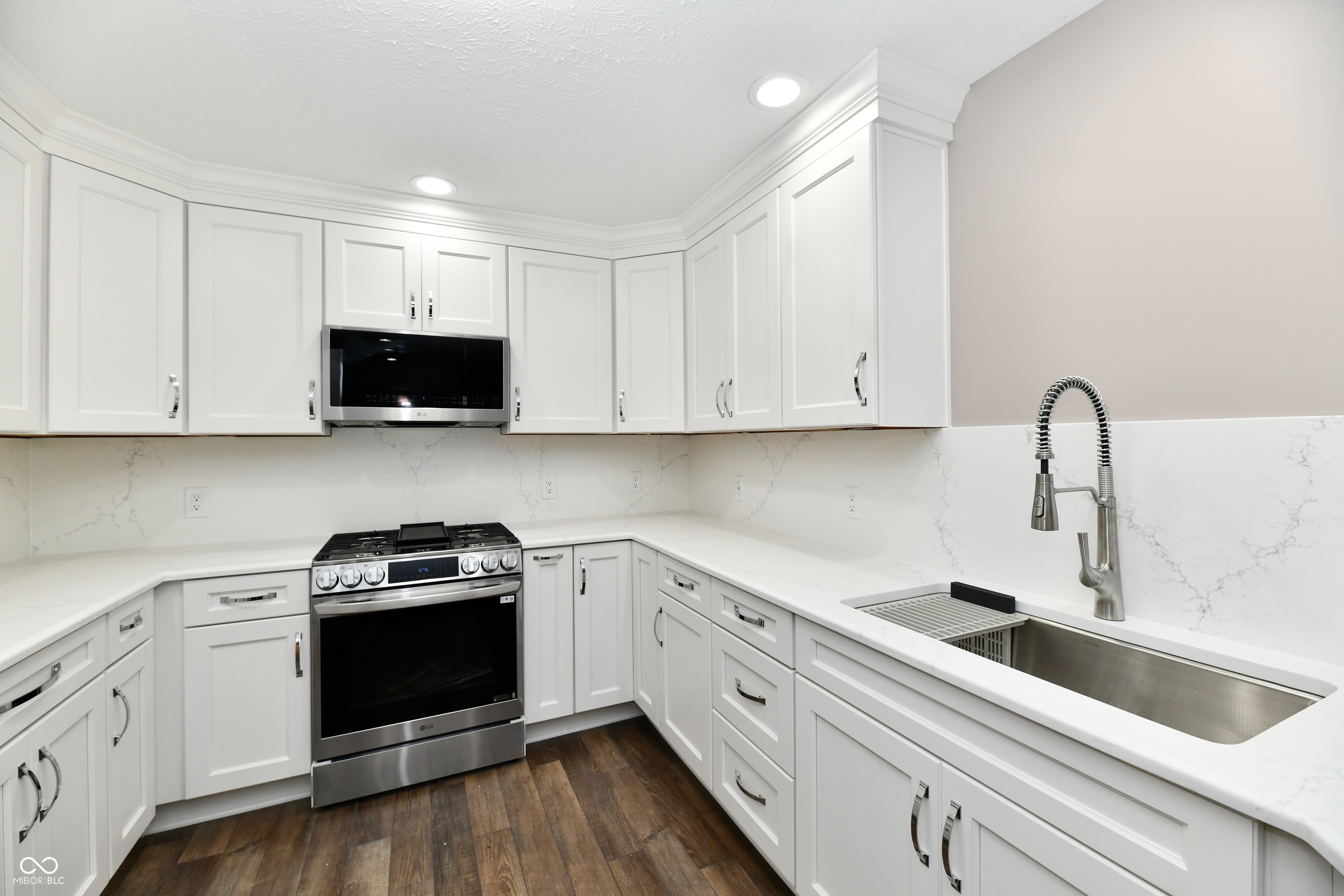 8874 West Old Fort Road Fortville, IN 46040 - Photo 18 of 37